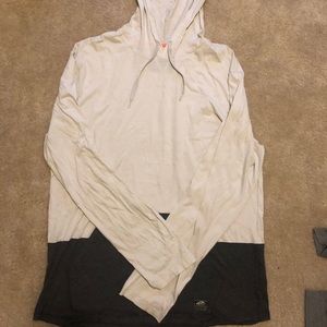 VANS light weight hoodie